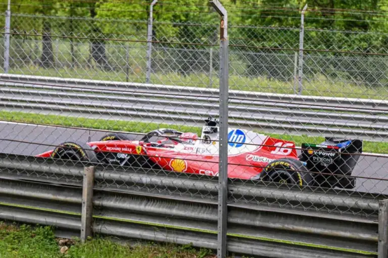 Filming day Ferrari in Monza, the images of the Macarena in action – GALLERY