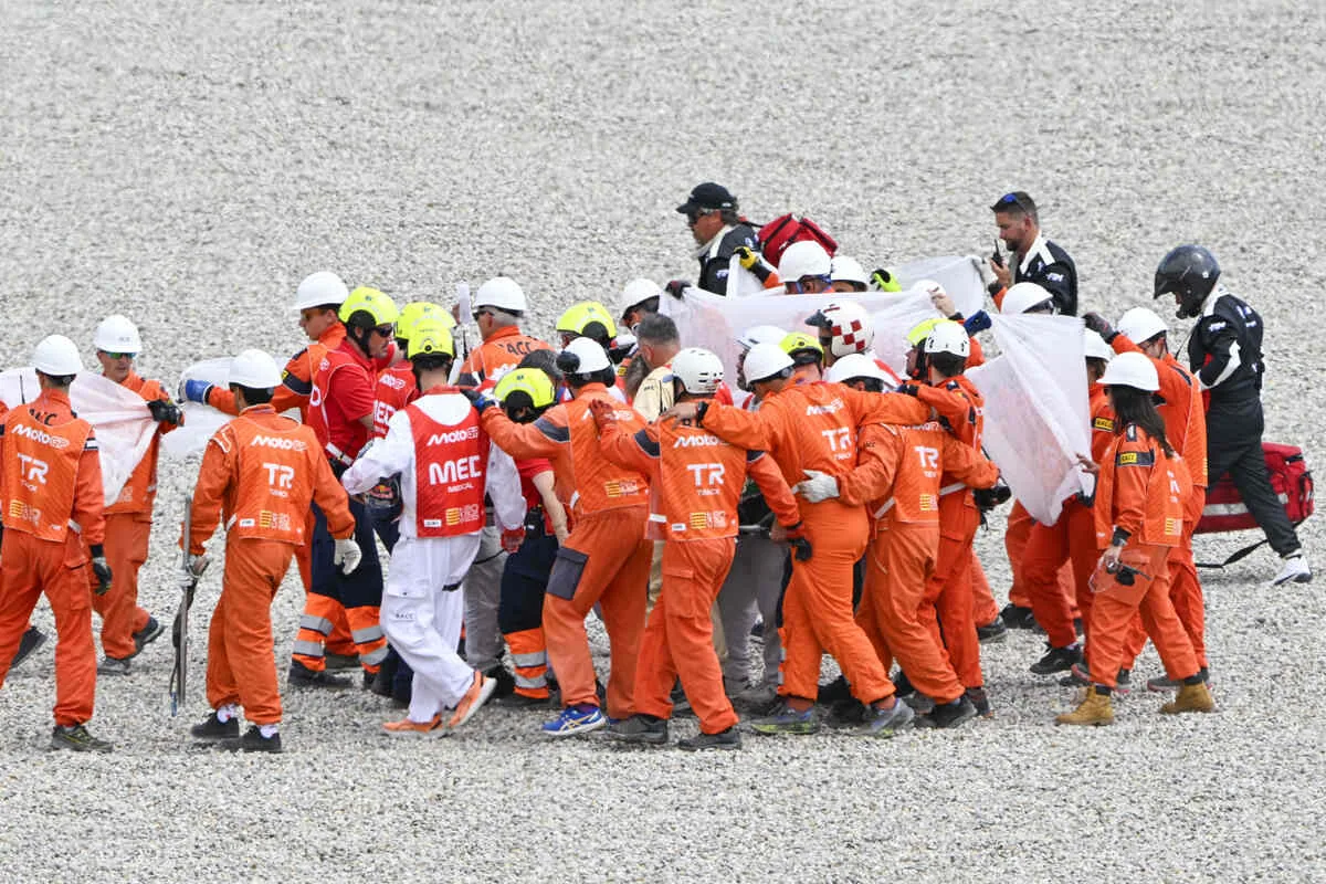 Cecchinello: “I spoke with Zarco, he was calm. At the hospital, he will have tests on his left leg”