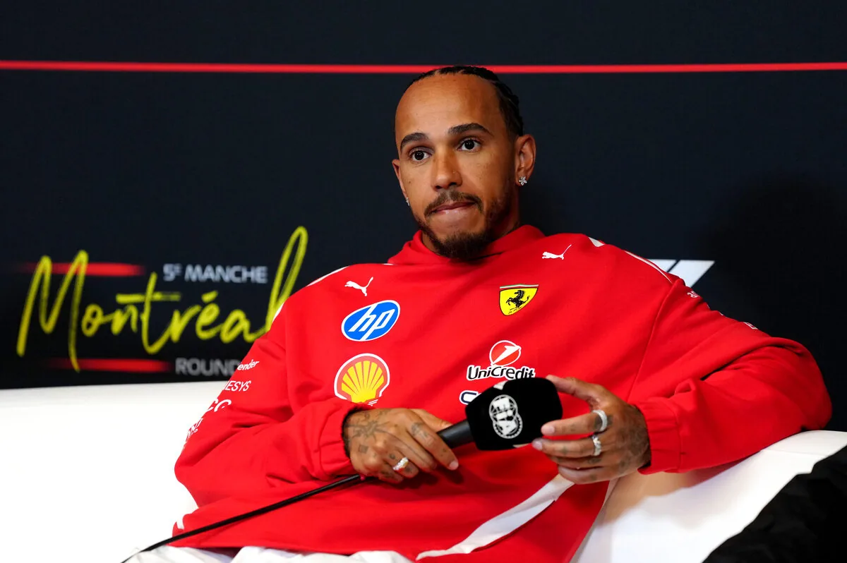 Hamilton ‘snubs’ Verstappen at the Ring: “Piqued by his participation? No”