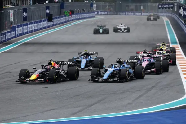 Furia Max, Sainz does not agree: “He thinks he can do whatever he wants”
