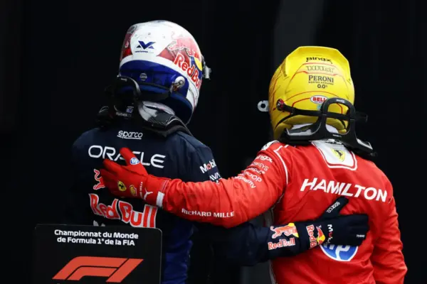 Hamilton never so good in Ferrari: “If we are second here…”. And he enjoys the duel with Max: “Nice to battle with him”