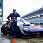 Verstappen under the Fuji downpour with a Nissan SuperGT: the (harsh) comparison with a Japanese rival