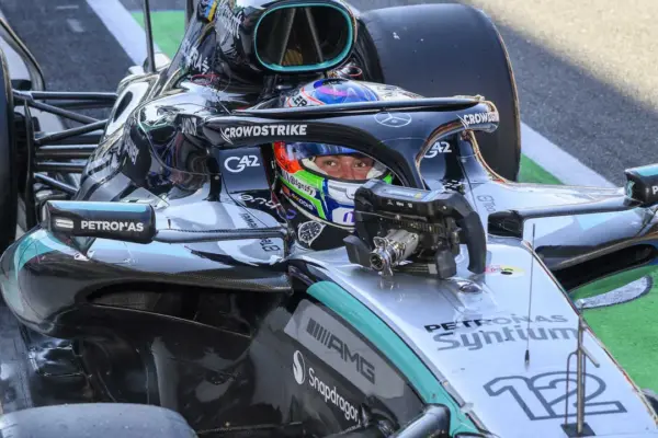 Antonelli and Ferrari overtake McLaren, but watch out for the rain in the race