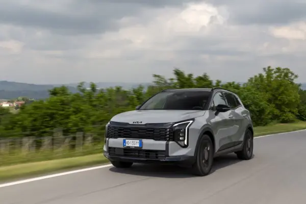 KIA Sportage, debuts the Tri-Fuel Full Hybrid LPG