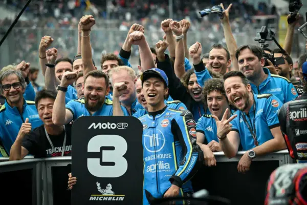 Ogura shows, brings Japan back on the podium after 14 years and is not satisfied: “I can beat the factory riders”