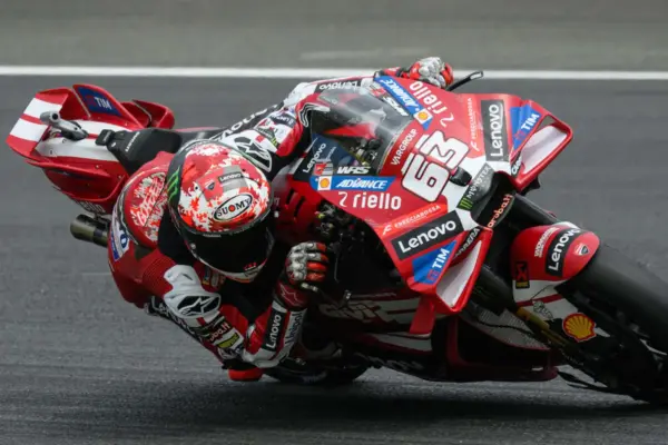 Bagnaia: “I am pumped, the podium was needed for morale after a day with so many accidents”