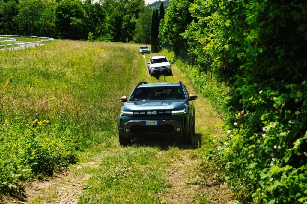 Dacia Duster Hybrid 150 4x4