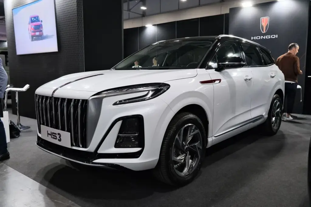 Hongqi HS3