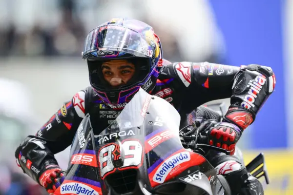 Martin and the overtake on Bezzecchi: “I shifted to first gear to avoid being overtaken again”