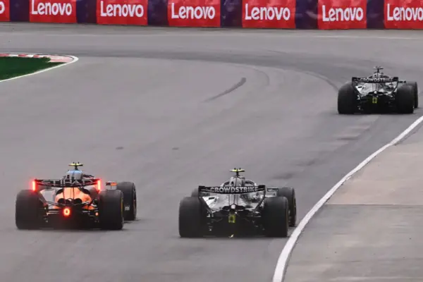 Sprint Canada: Mercedes and McLaren neck and neck, Ferrari 3 tenths behind
