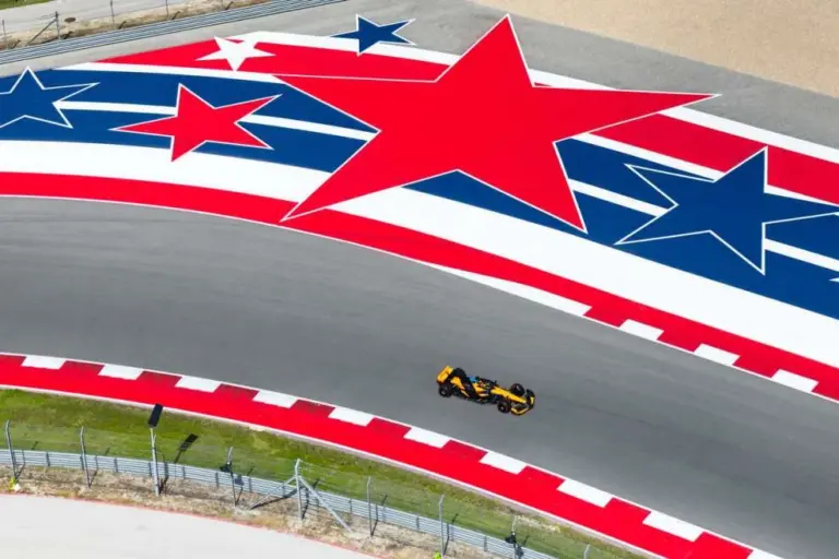 Leonardo Fornaroli on the McLaren MCL60 in Austin tests