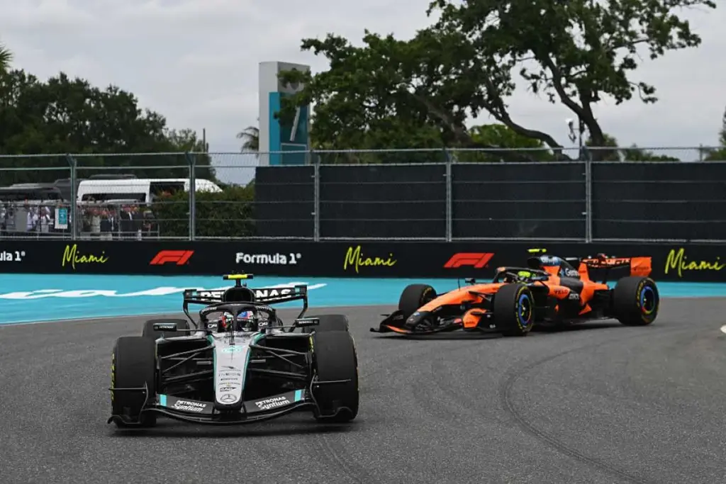 Ferrari in defense: Mercedes and McLaren with many horses and news