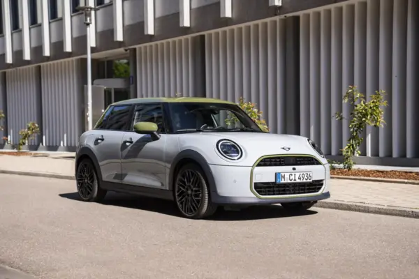 MINI Paul Smith Edition, British style