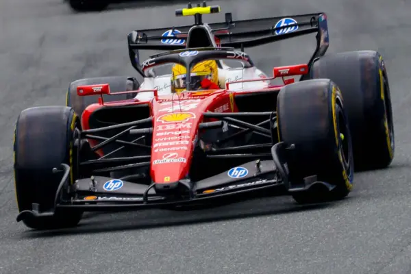 Vasseur: “Hamilton survival race between car damage and overheated engine”