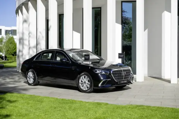 Mercedes launches the new S 680 GUARD 4MATIC