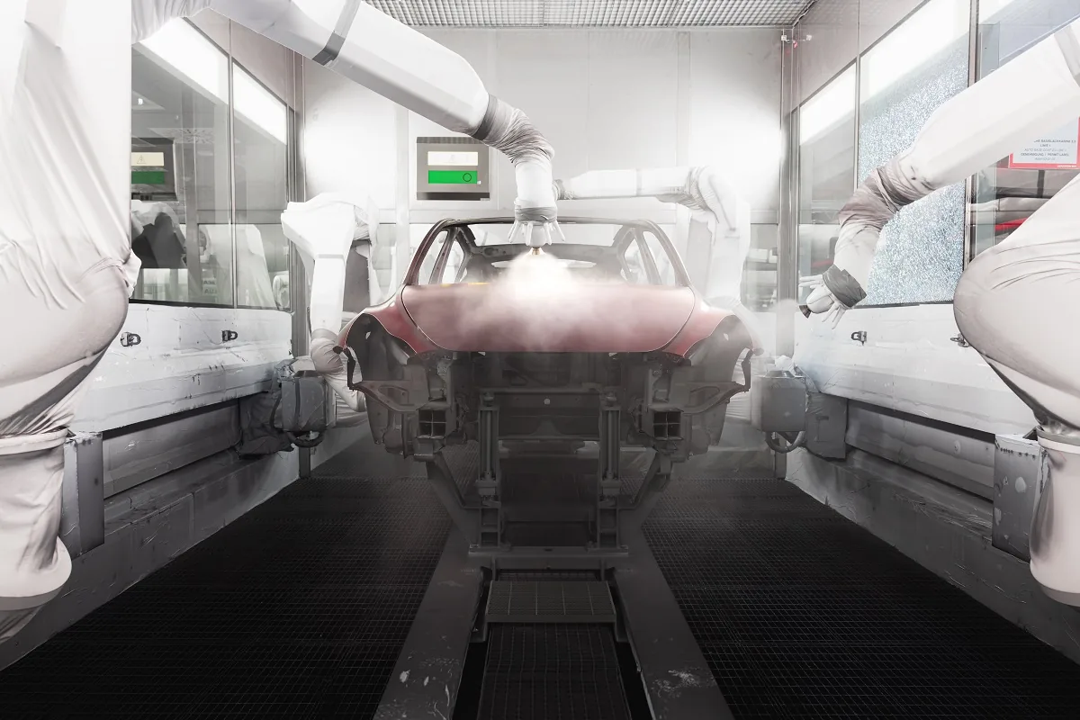 Tesla, 1,500 hires for production in Germany