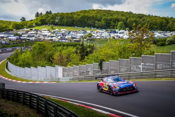 24h Nurburgring, the Verstappen team is fourth on the grid: all Lamborghini front row, then Haase's Audi