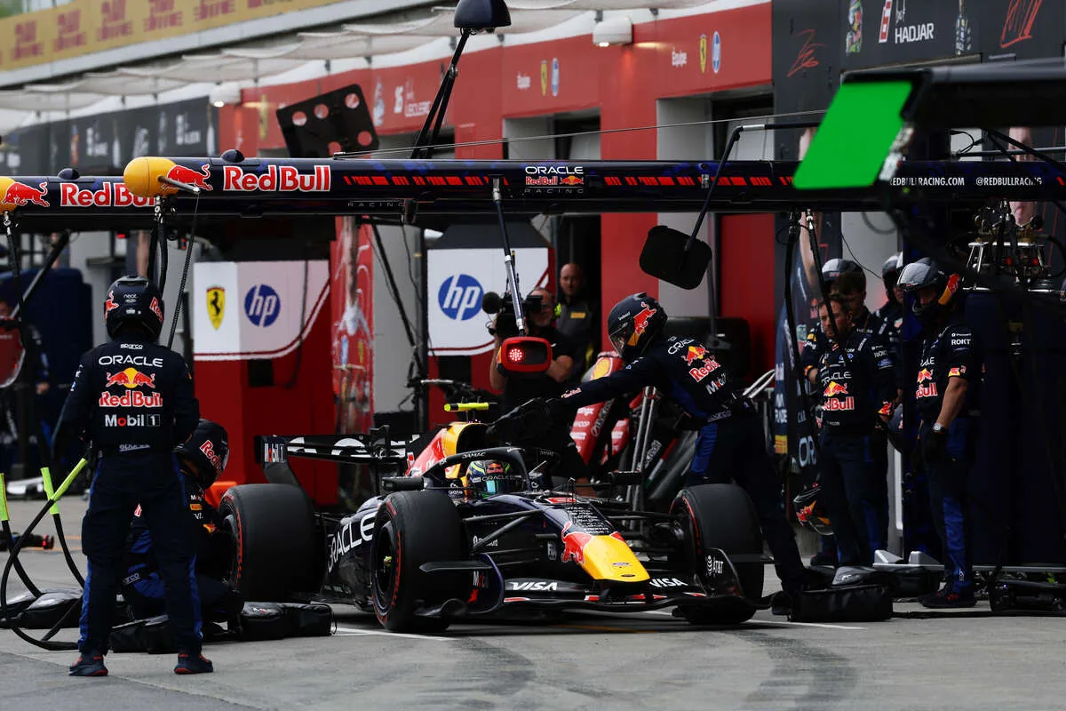 The crazy Sunday of the ‘boxer’ Hadajr: a stop and go, 10 seconds penalty and in the end he is 5th
