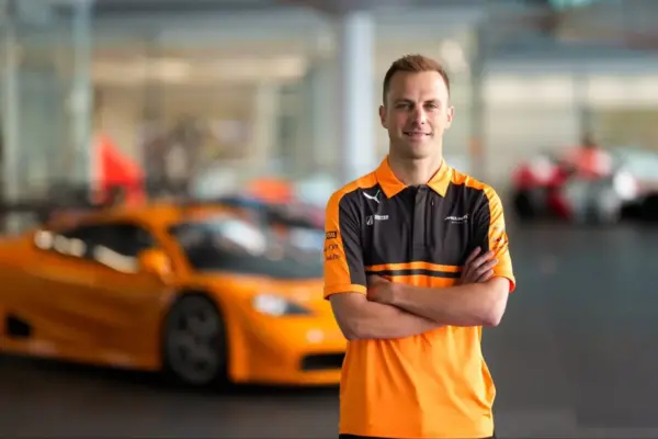 Official: Laurens Vanthoor in McLaren in 2027