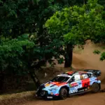 Another twist! Ogier betrayed by a puncture in Portugal, Neuville returns to victory