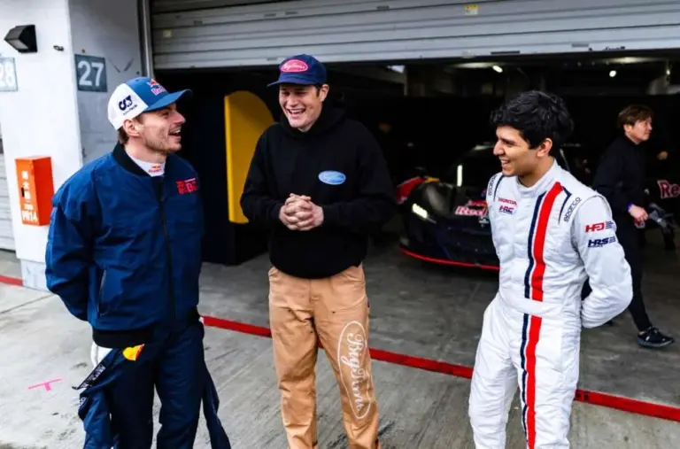 Verstappen under the Fuji downpour with a Nissan SuperGT: the (harsh) comparison with a Japanese rival