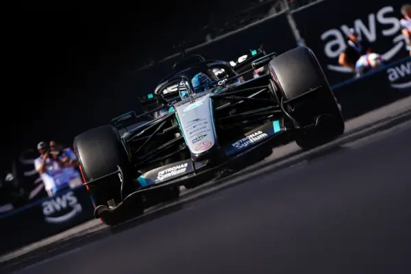 Norris ‘calls for’ a penalty for Russell: but for the FIA the start is okay
