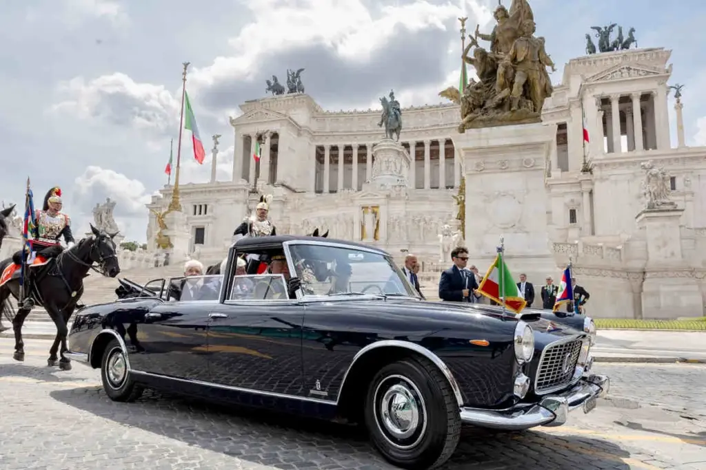 Mattarella on the Presidential Flaminia: Italy that never goes out of style