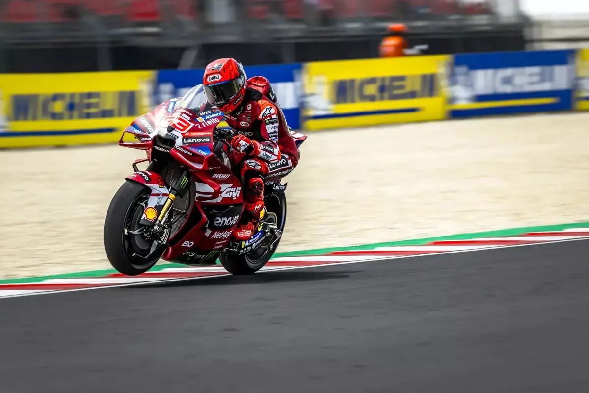 Hungarian GP 2026, Sprint race results: Marquez's monologue, Bezzecchi 3rd behind Acosta