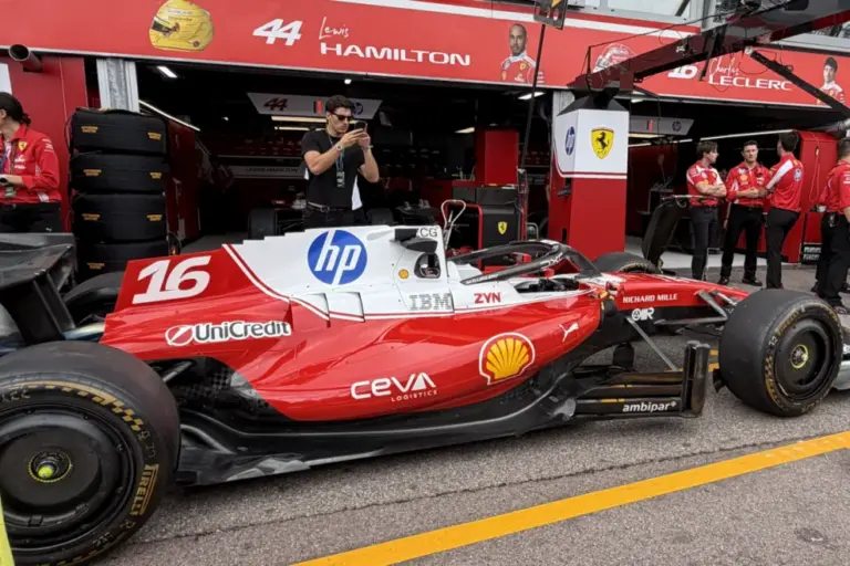 Alonso: “Maybe we won't be able to race”. And huge air intakes appear on the Aston