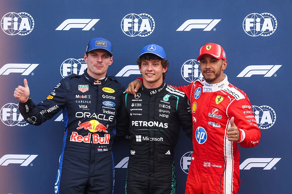 Verstappen and Hamilton's advice: “Kimi, wait a second before starting. Actually, two!”