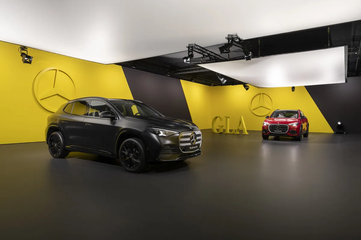New Mercedes GLA, how it changes inside and out