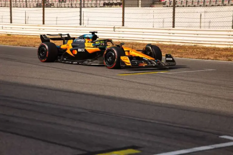 Lando Norris nei test TPC di Portimao