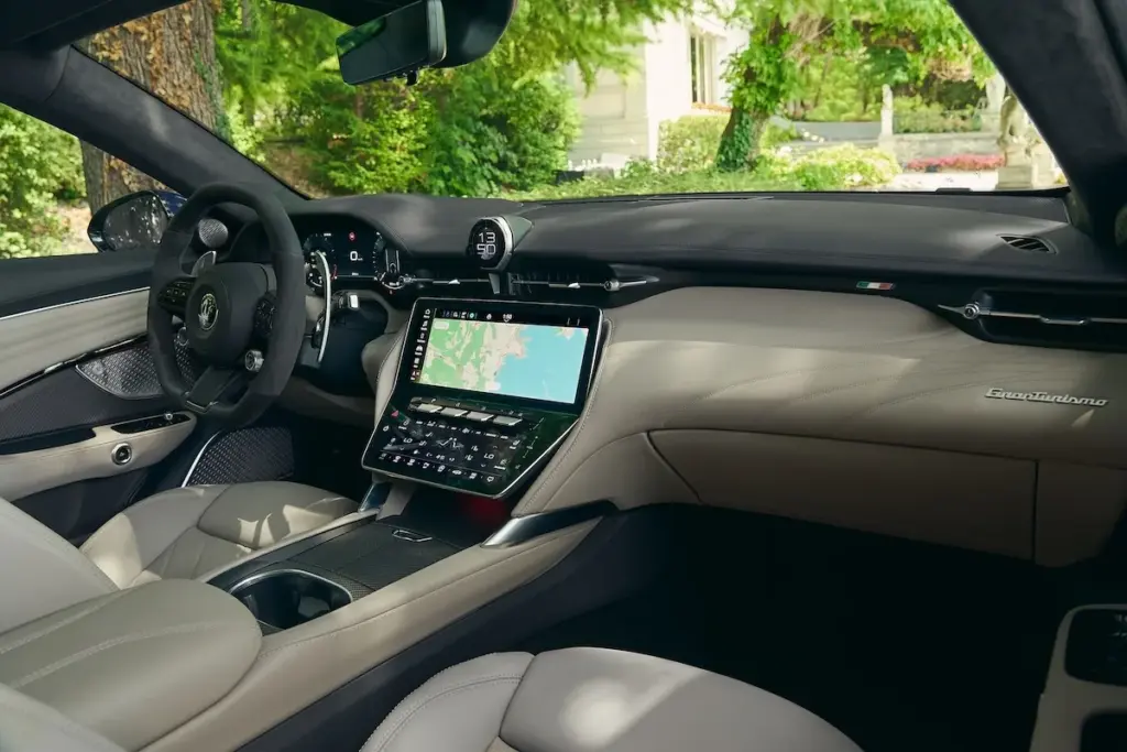 Maserati GranTurismo test drive