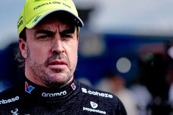 Vowles: “Alonso should have given way to Piastri before Sainz”