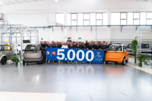 Microlino record: car number 5.000 produced