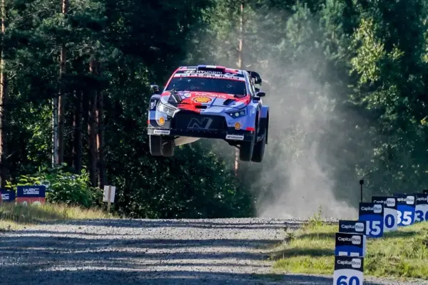 Rally of Finland, Day 1: Fourmaux immediately steps on the accelerator