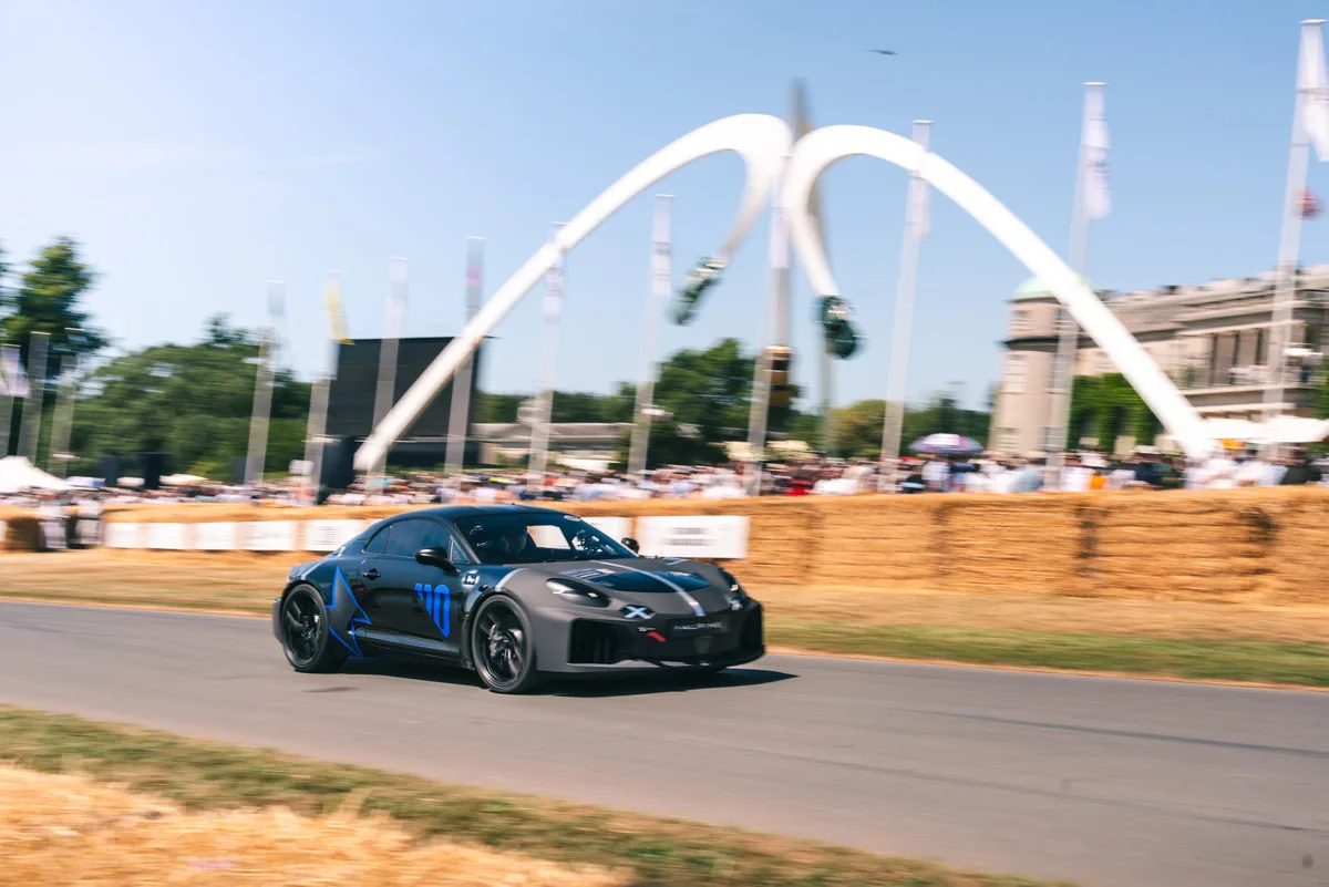 Alpine A110 FUTURE, dynamic debut at Goodwood