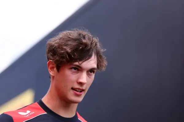 Bearman, Red Bull temptation: “Their interest flatters me”