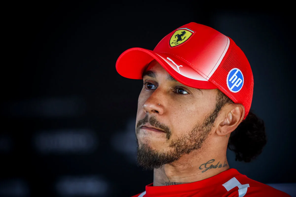 Hamilton and the steward nightmare: four penalties in six GPs. And Mercedes thanks