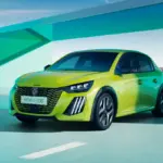 Peugeot 208, thermal versions alongside the EV