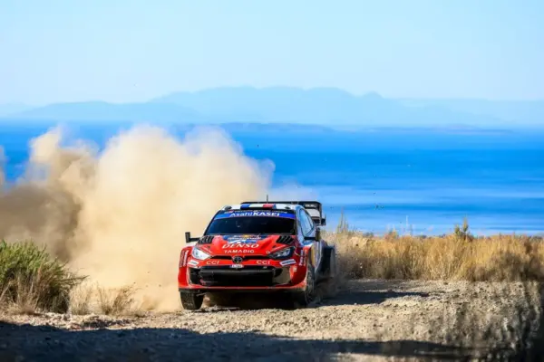 Neuville, what bad luck! Ogier takes advantage and wins the Acropolis Rally