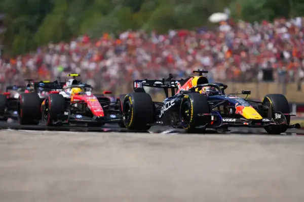 Verstappen: “I noticed Hamilton wasn't paying attention and I attacked”