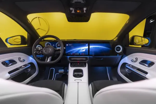 Mercedes, caution on the future of the digital cockpit