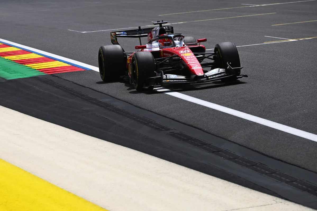 Leclerc: “In the briefings, the yellow flag for the pit entry was mentioned and I did not take any risks”