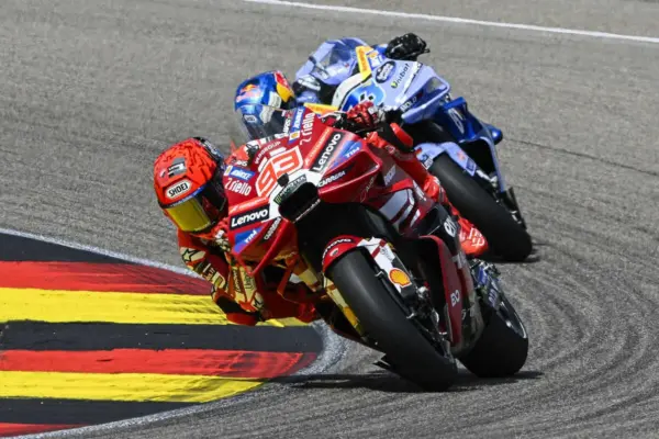 Marquez wins at half service: “In right turns now I am too static and let the bike take me where it wants”