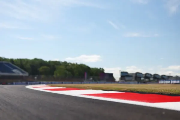 GP Great Britain 2026, the report of the Qualifying and FP1 sessions