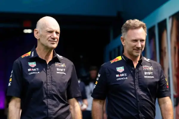 Newey dismisses Horner: “At Aston Martin, we are fine as we are”