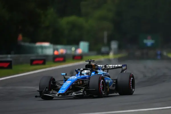 Albon disappointed at Spa: “Frustrating day, our race pace dropped drastically”
