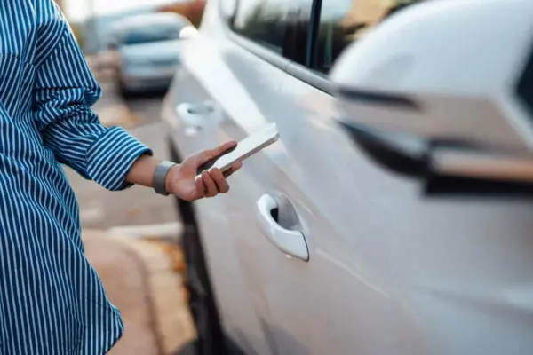 Social rental, or the art of lending a car to those who don't have one