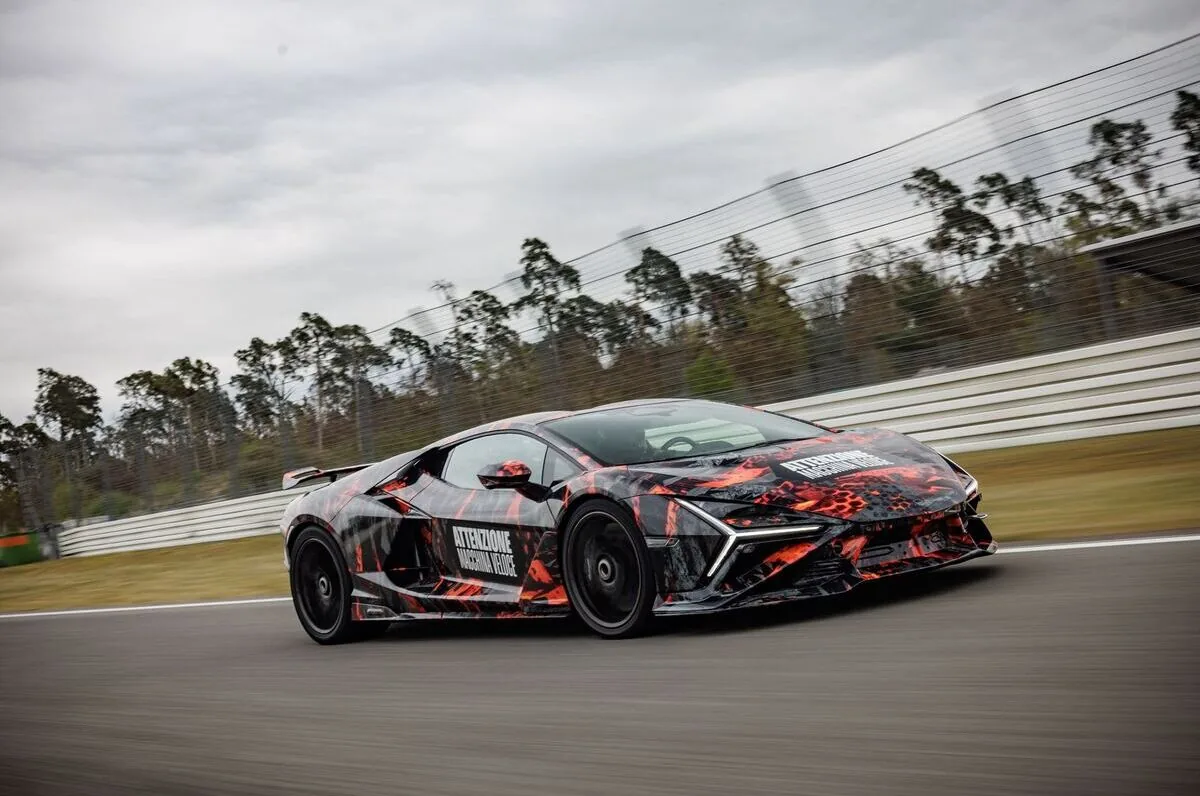 Lamborghini Revuelto SV, queen at Hockenheim
